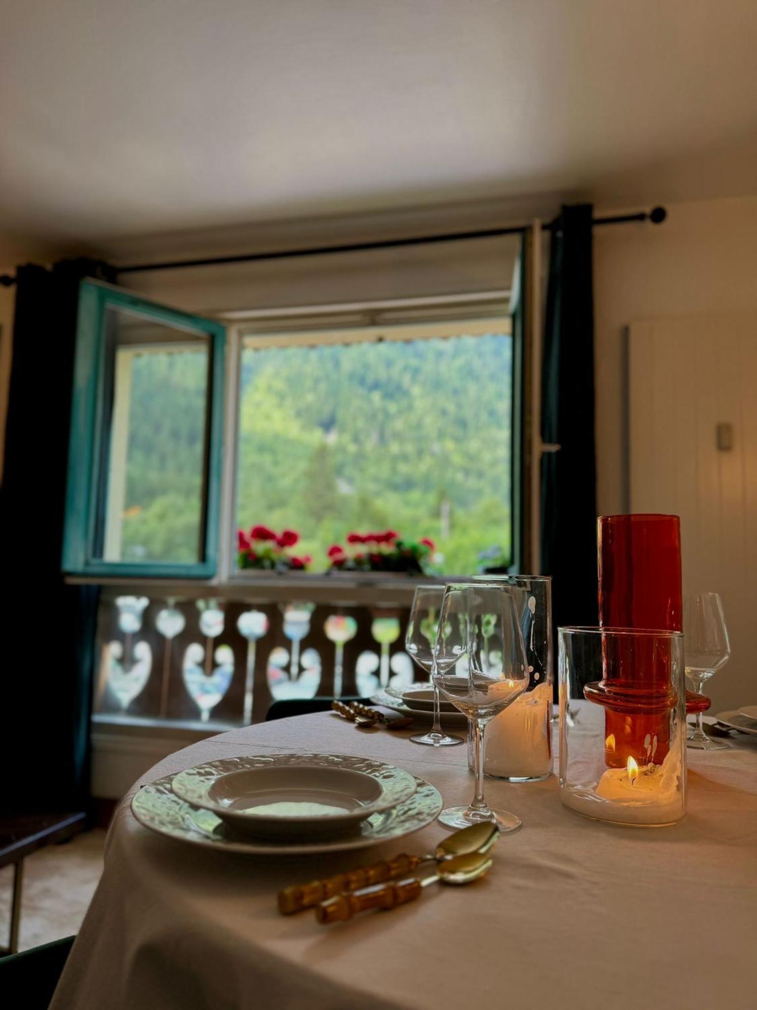 Le Petit Social Home Chamonix Mont Blanc Exterior foto